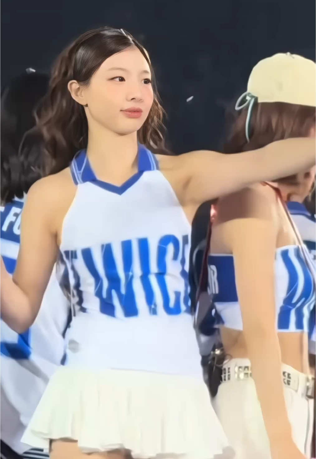 @MOMO