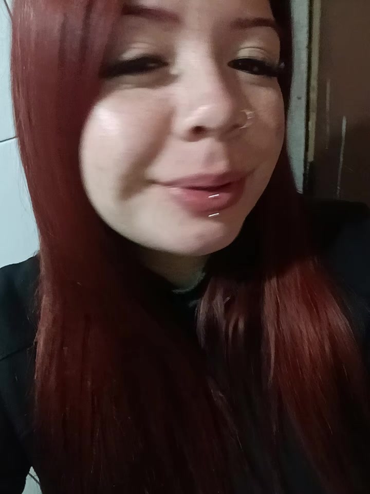 @Carolina Andrea•💋