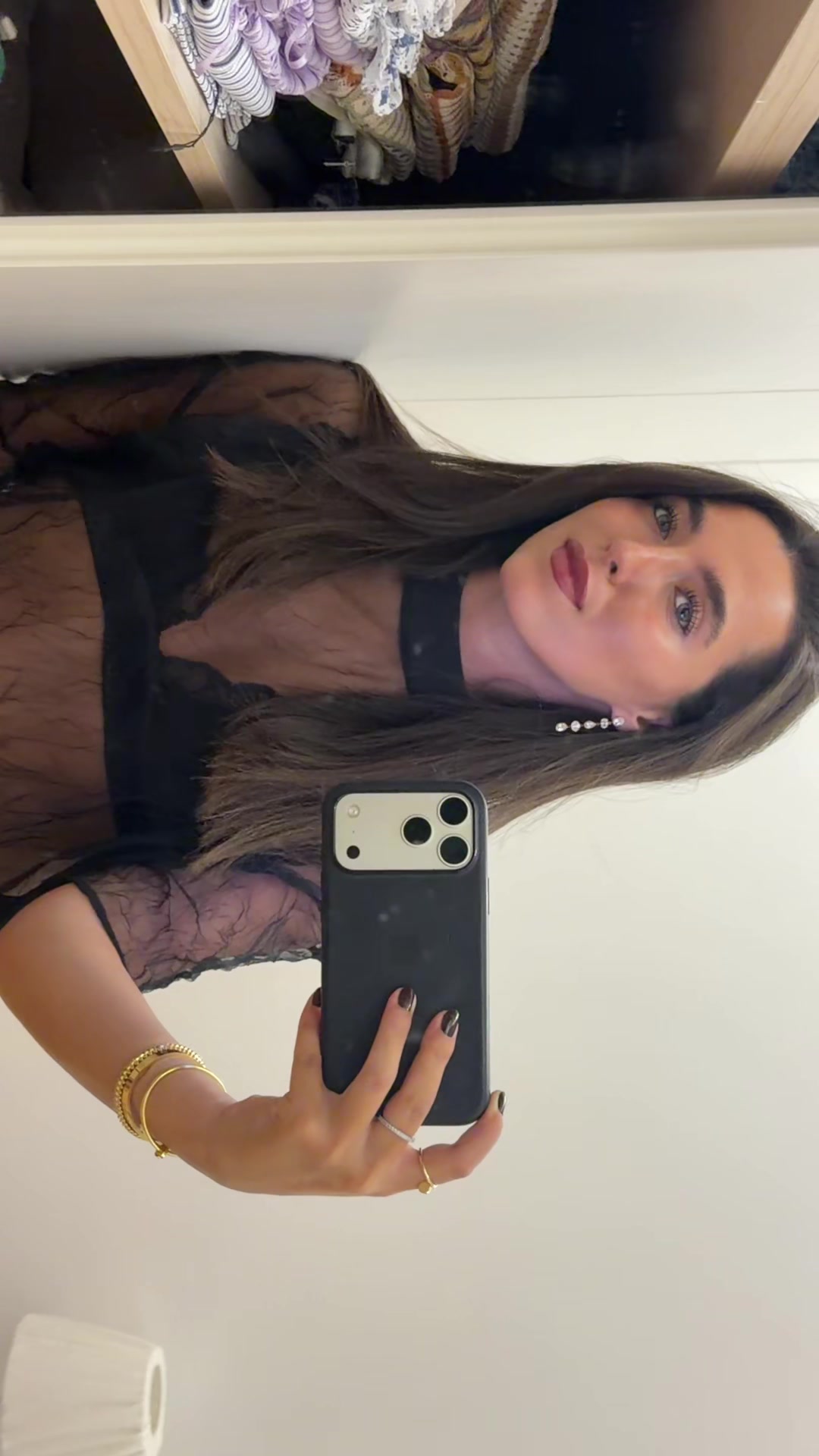 @Mia