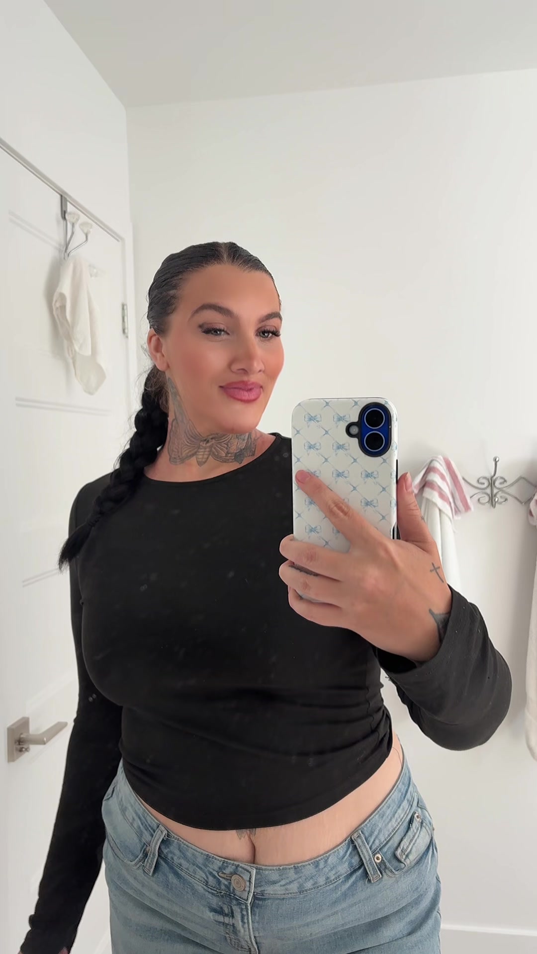 @madame Ⓜ️