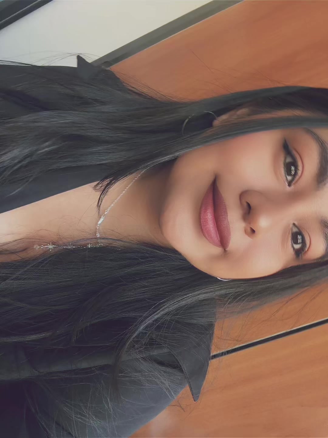 @Hilda🖤🌻