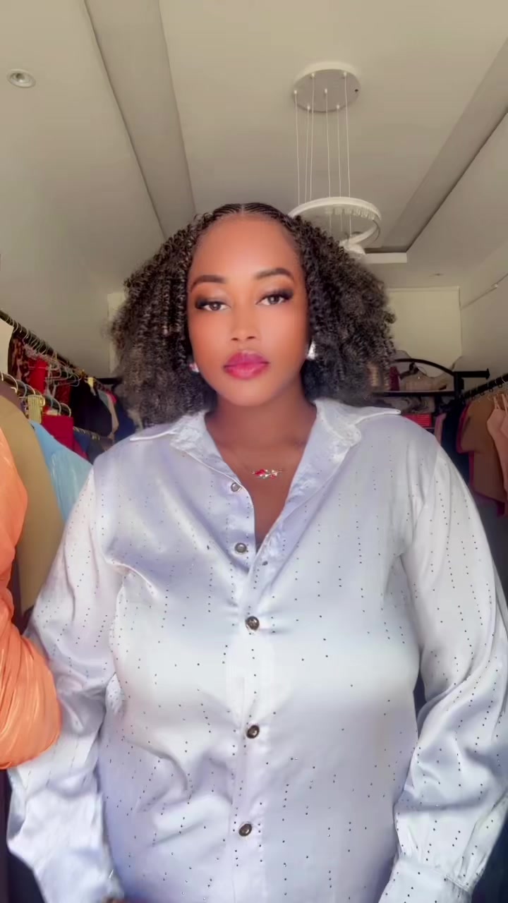 @GouraFashionShop(GouralaBombe)