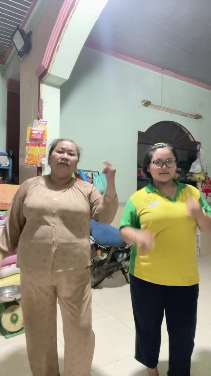@Kh đủ sức ảnh hưởng
