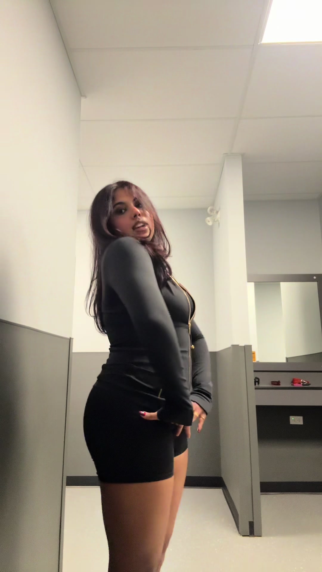 @_annphilip