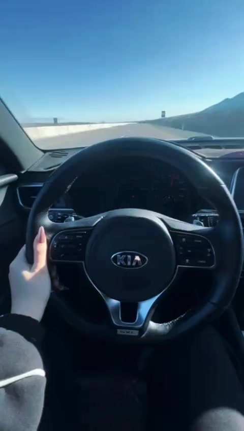 @Ay_lin_015