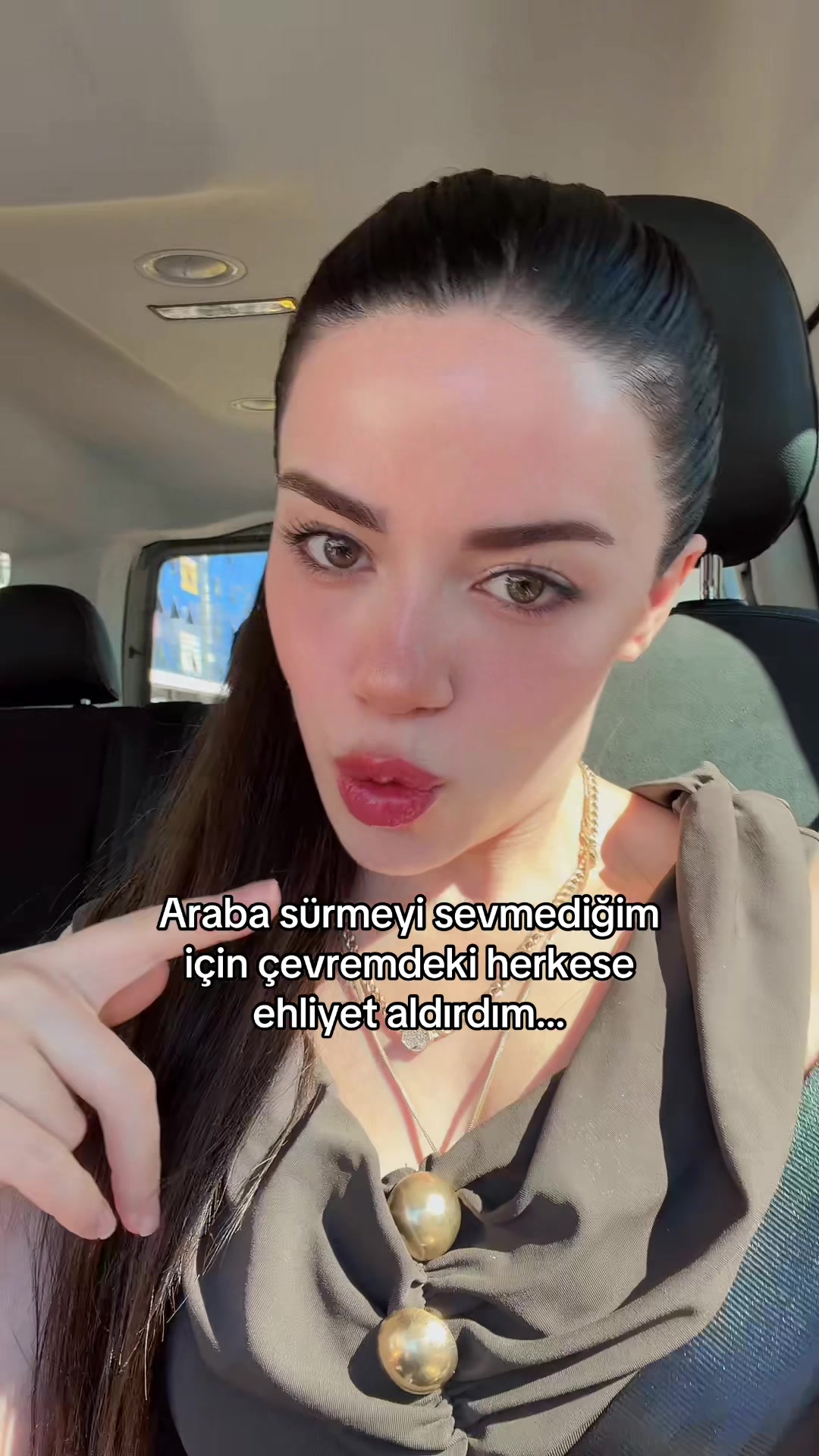 @Moonsheay