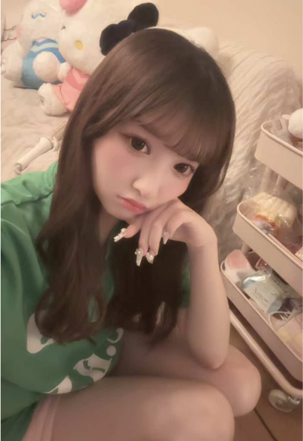 @板倉ももか