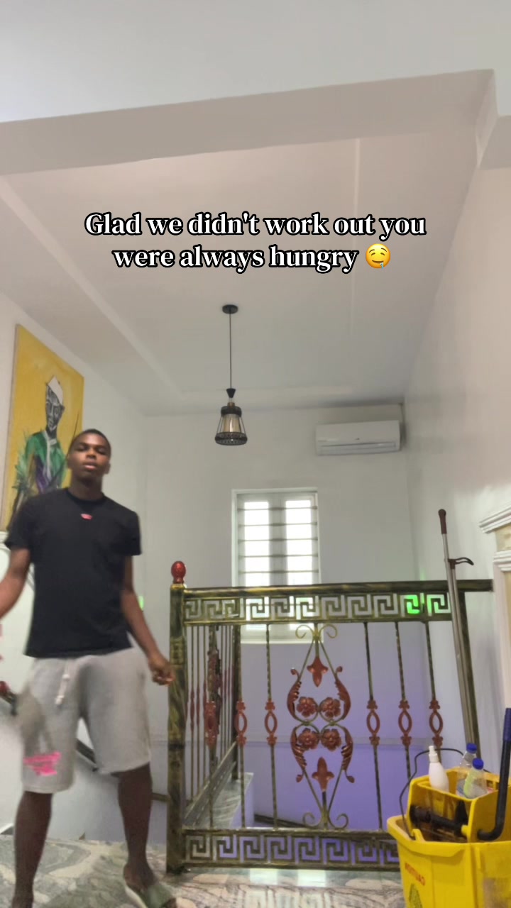 @𐌄𐌌𐌌𐌙𐋄Ꝋ𐌅𐌕 🔫🐢🤬