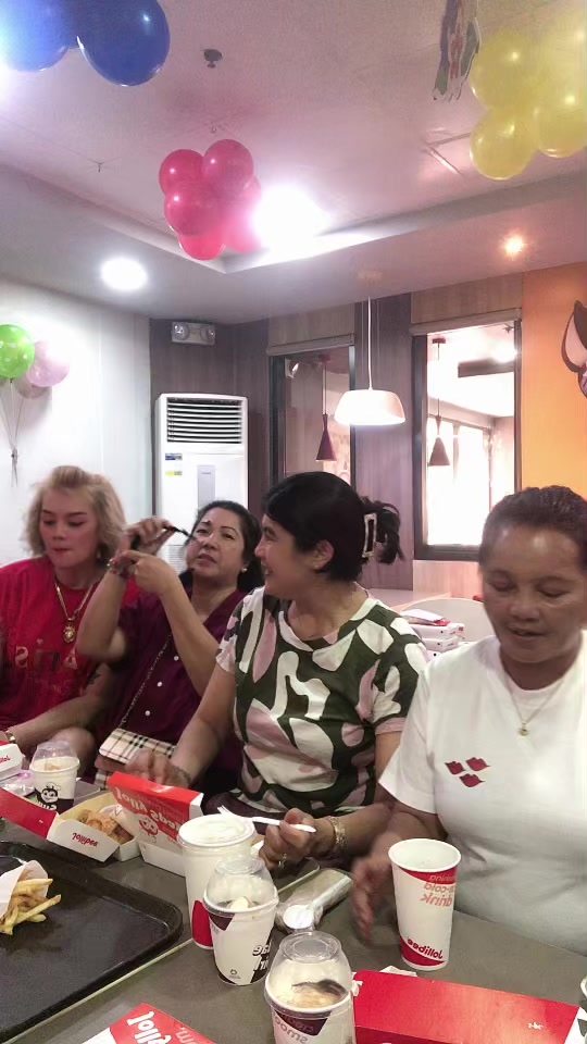 @Sangria