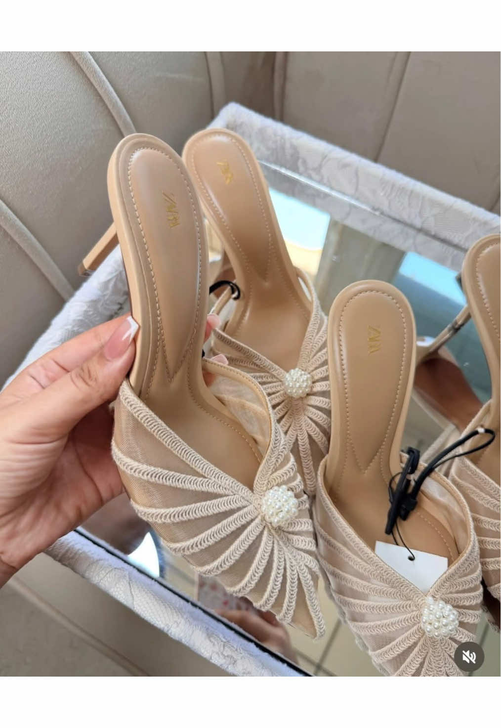 @VOGUES SOLES:HEELS IN LAGOS