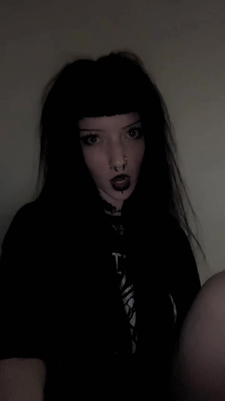 @dark.ova