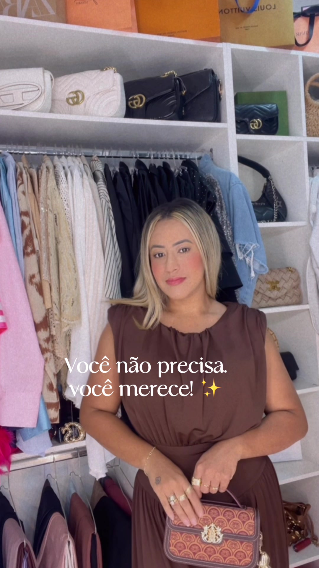 @Bella