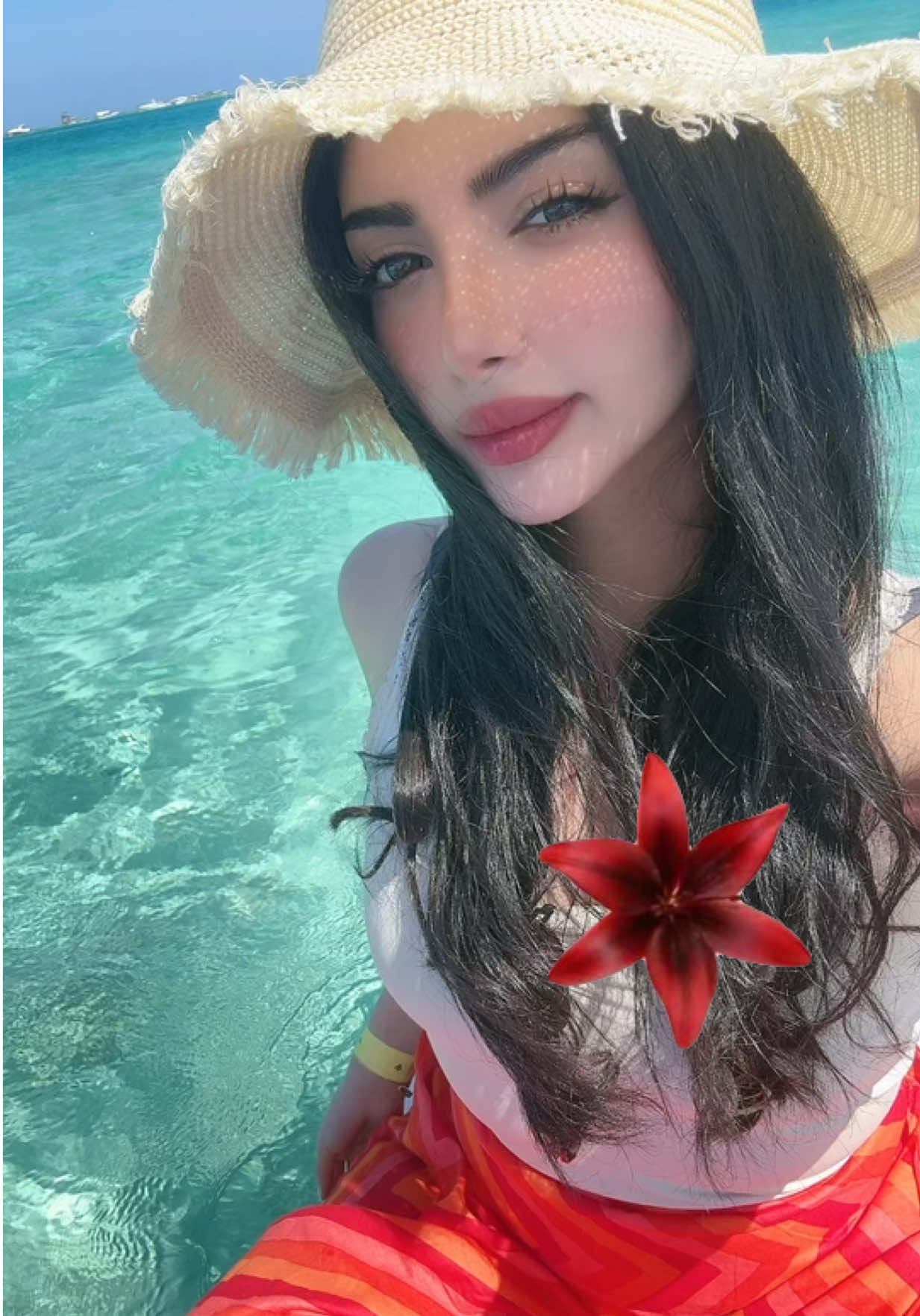 @نورا ال سويلم