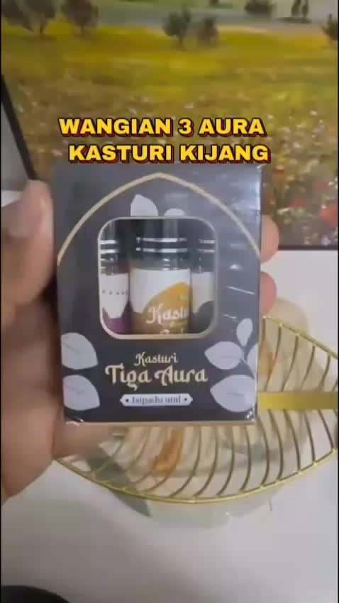 @Naddy94 shop