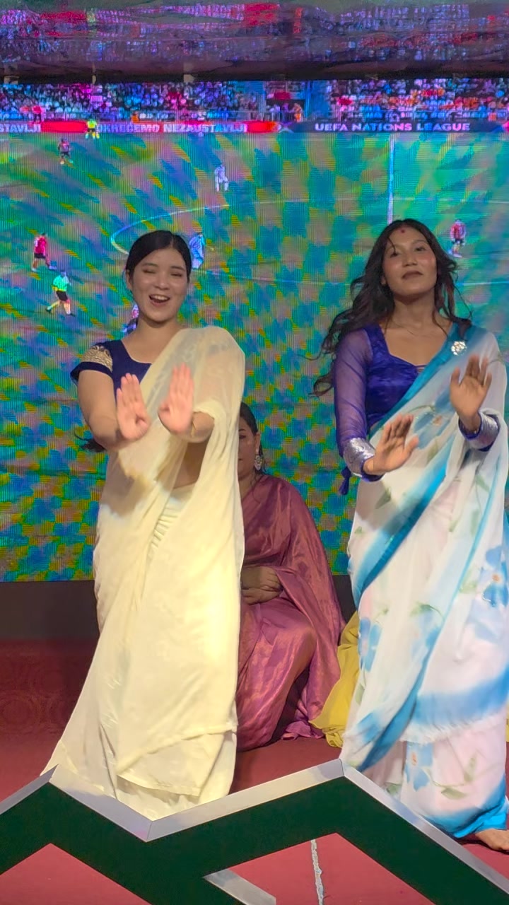 @प्यारी😘