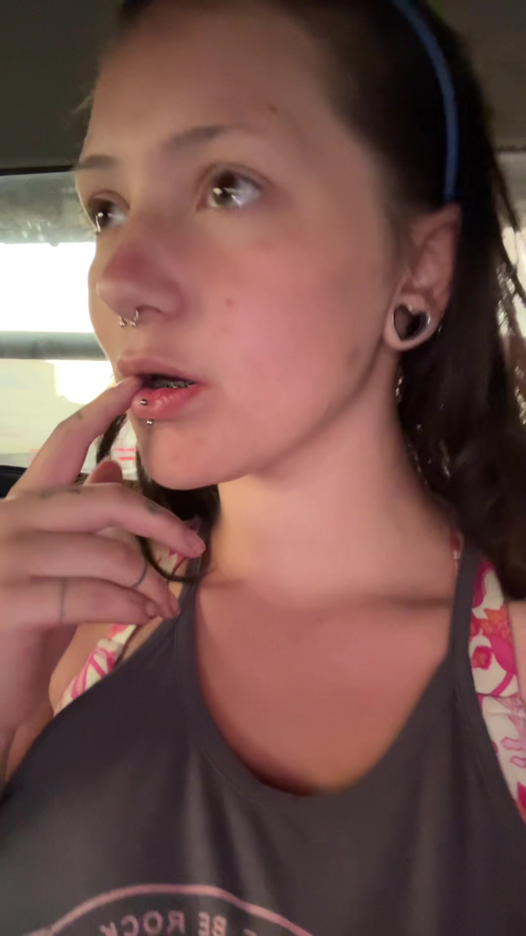 @Destyni
