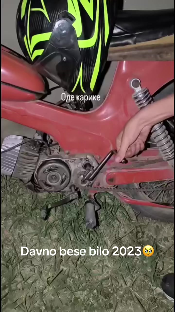 @vujkovv_08