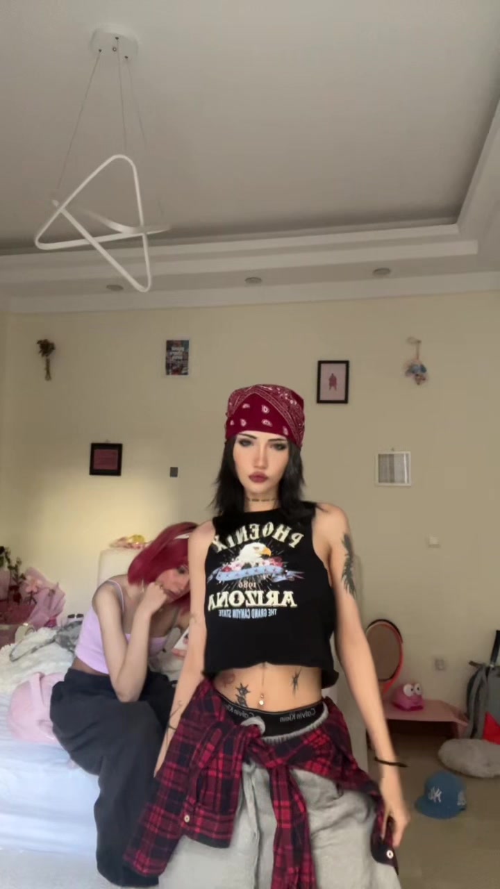 @Thereddestcolor