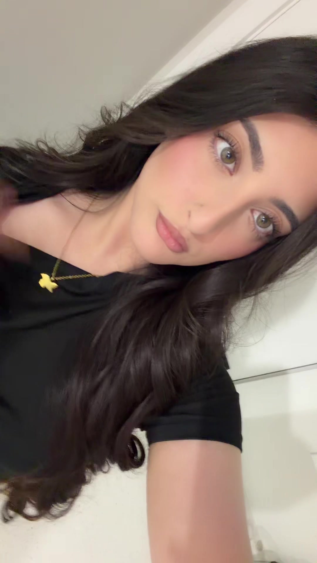 @𝐴𝑙𝑖𝑠ℎ𝑏𝑎 𝑇𝑎𝑟𝑖𝑞💜