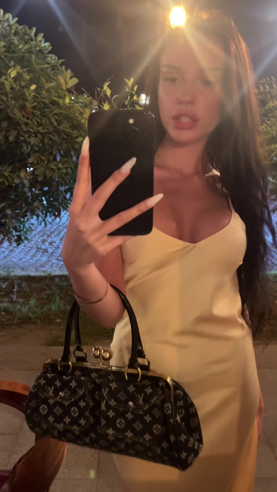 @мелфис