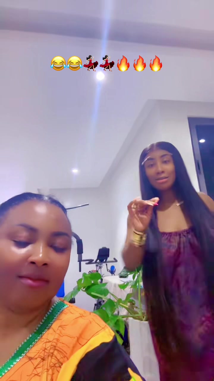 @Lindaapparel__