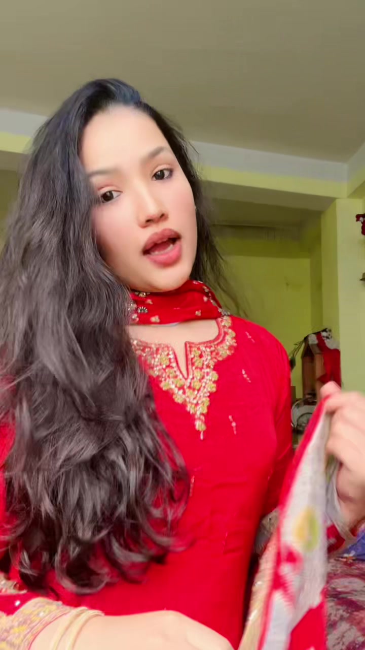 @Jharana✨