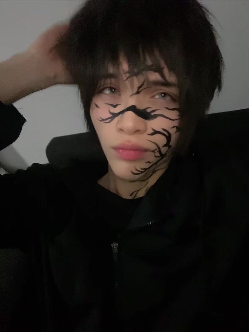 @๐๐๐๐๐๐๐๐๐