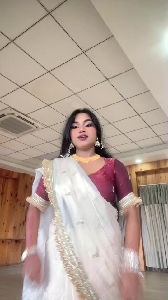 @Rajitasunar