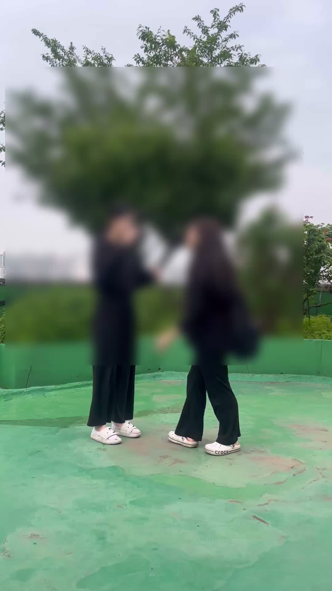 @🕶️