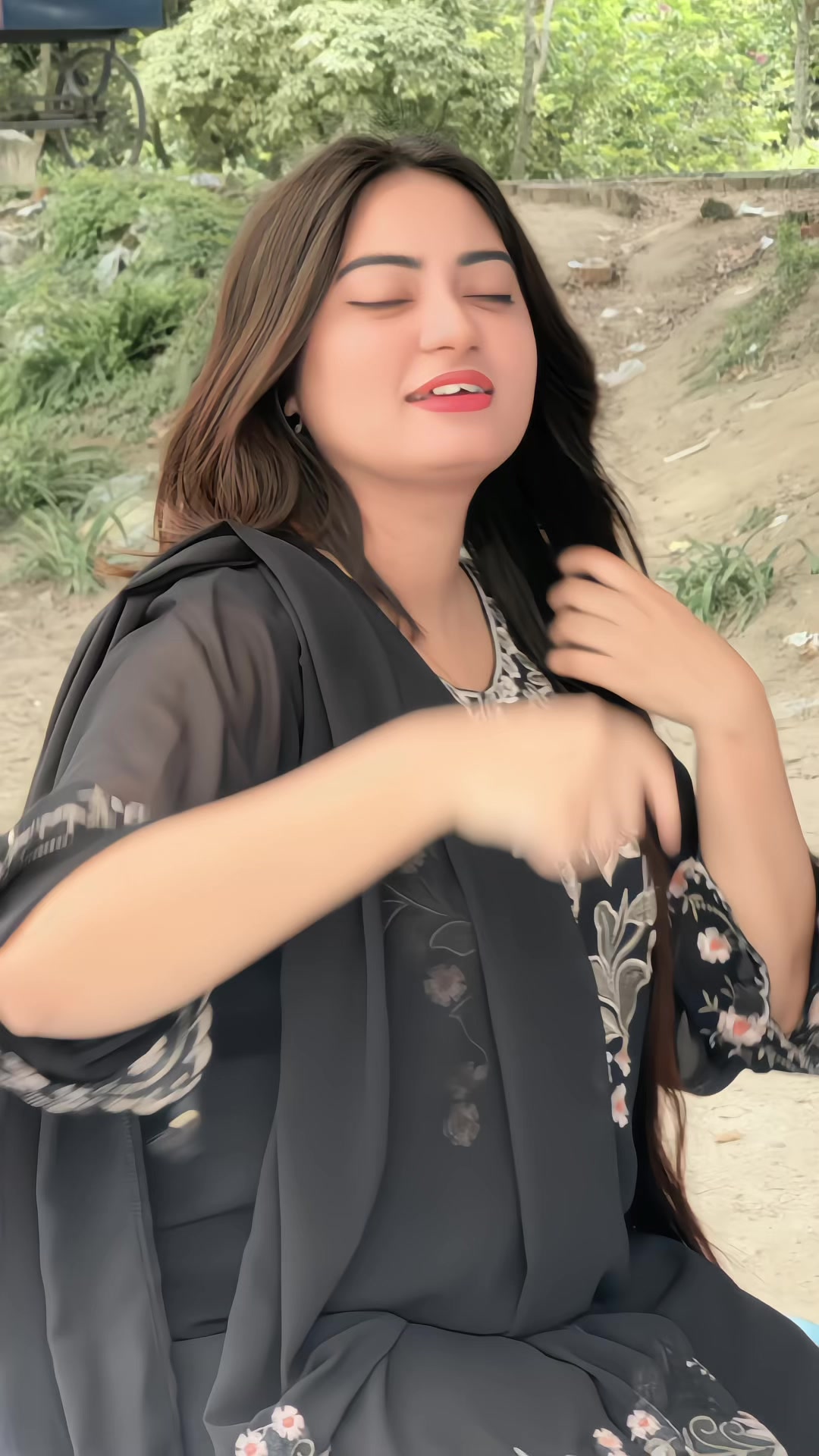 @JUTHI 🚩