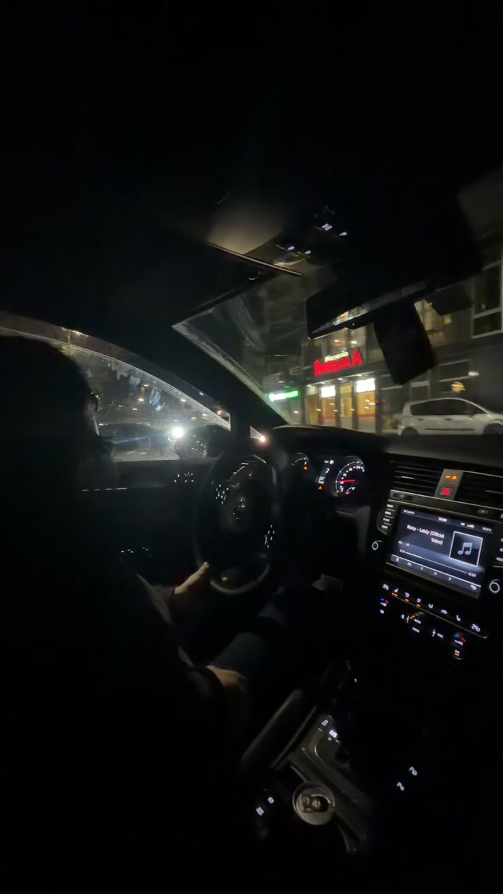 @𝐚𝐥𝐞𝐣𝐧