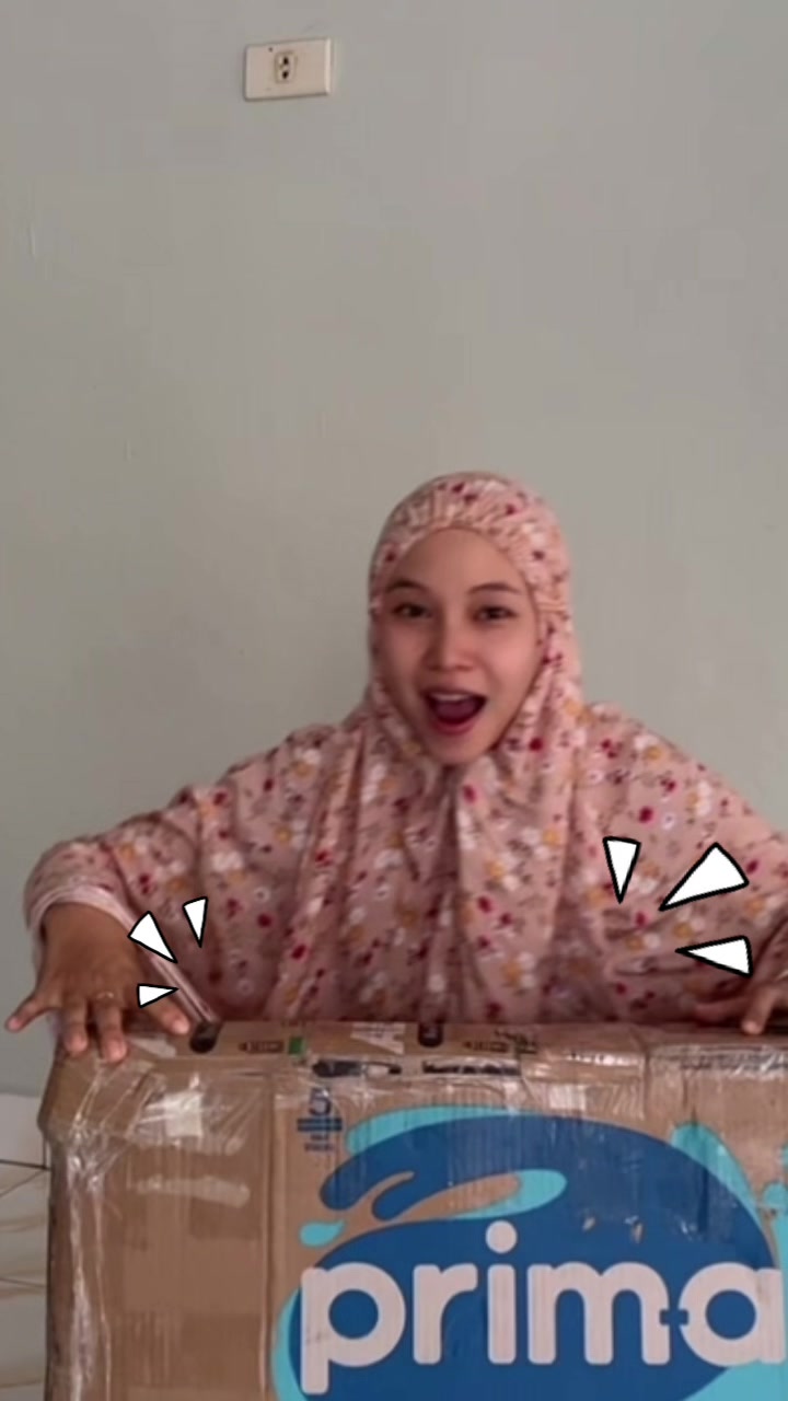 @Dinihenna