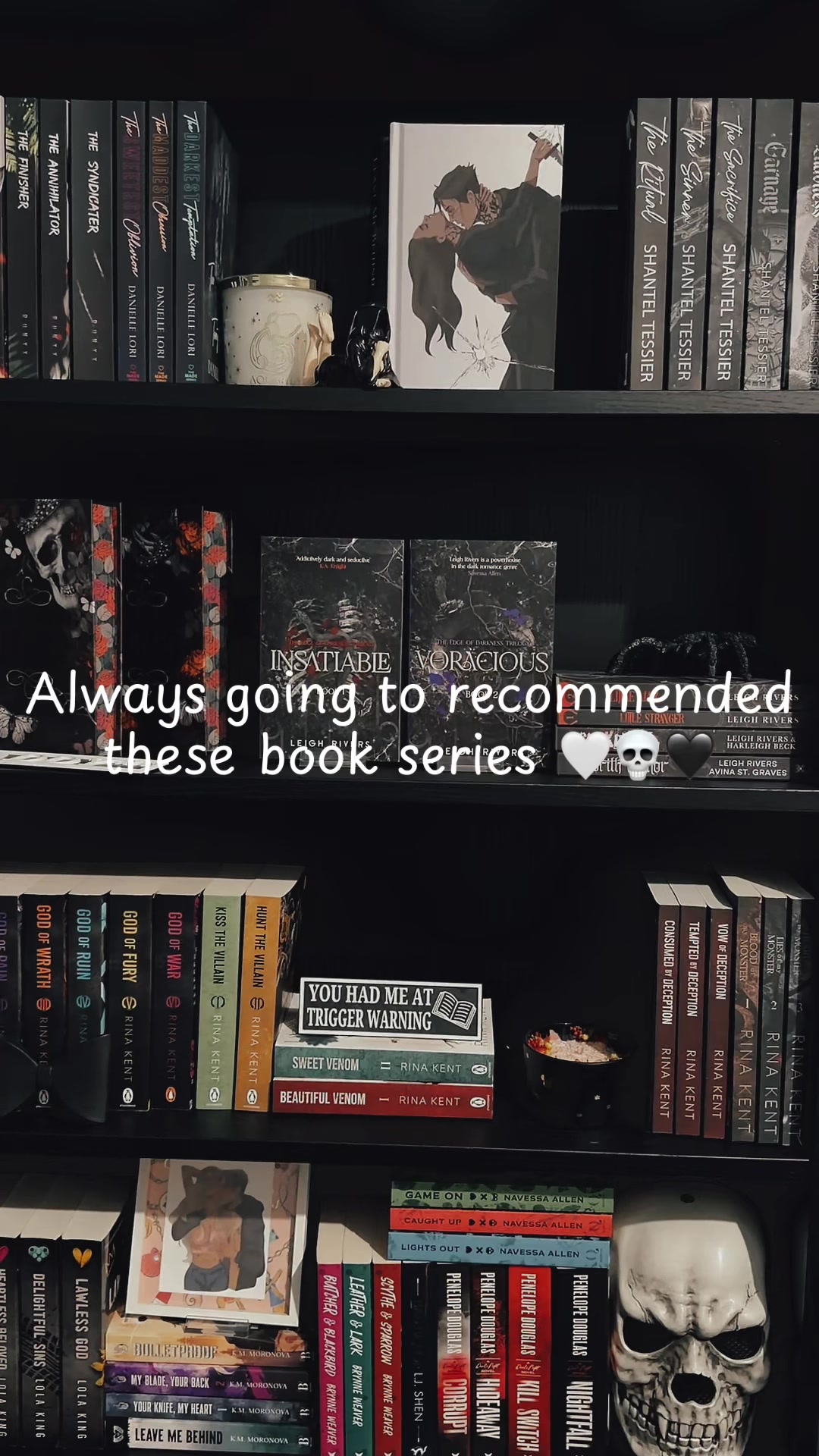 @Toni📚🖤