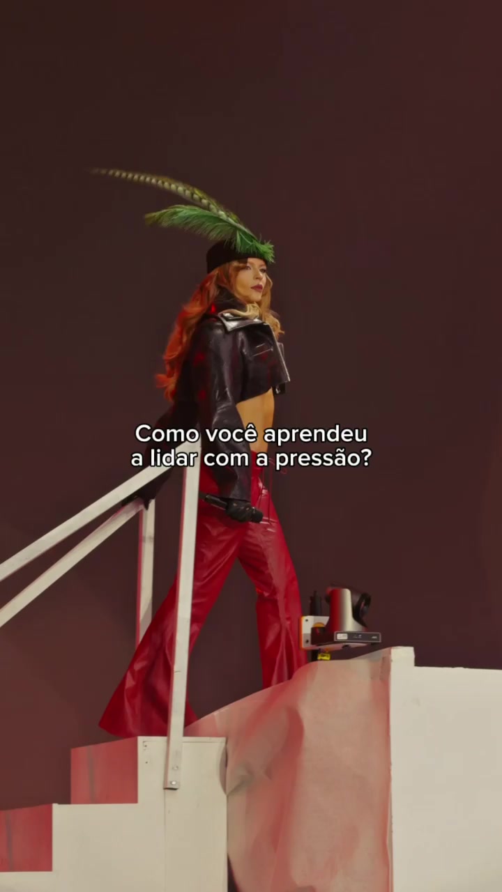 @Luísa Sonza