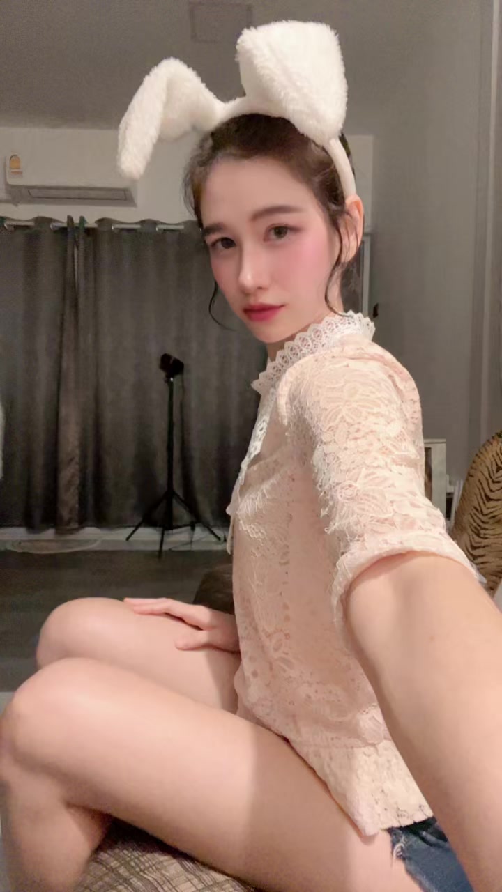 @เอวา_Ava🥑🍿