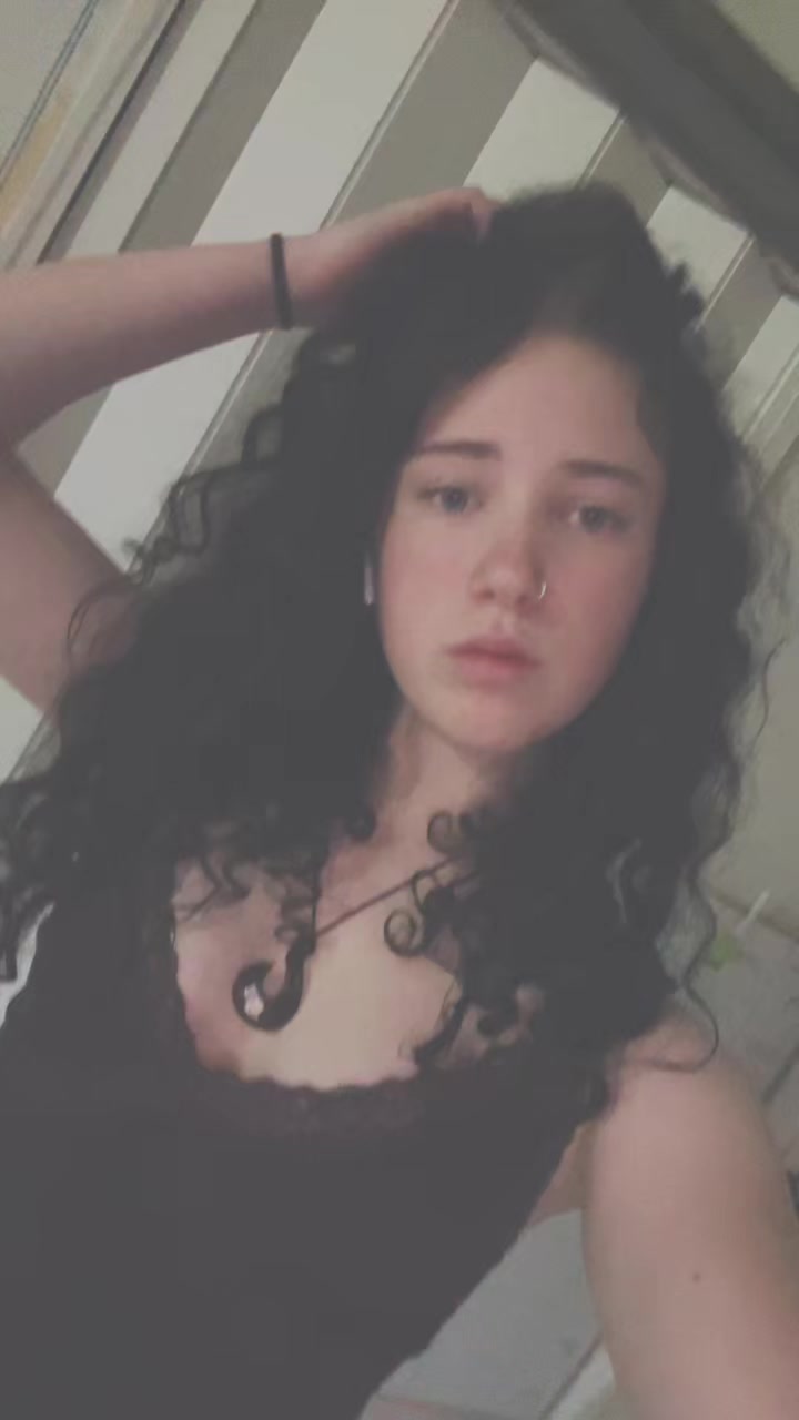 @𝓢𝓪𝓶.