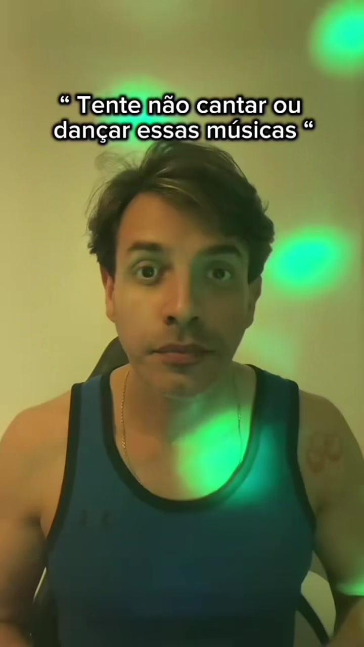 @J U L I O.B E CH E L L I