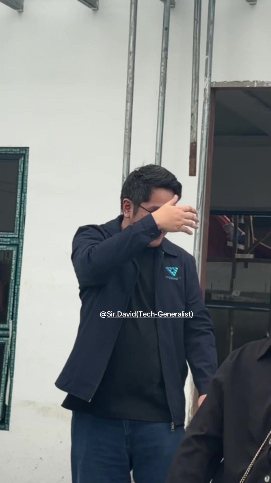 @Sir David Fans
