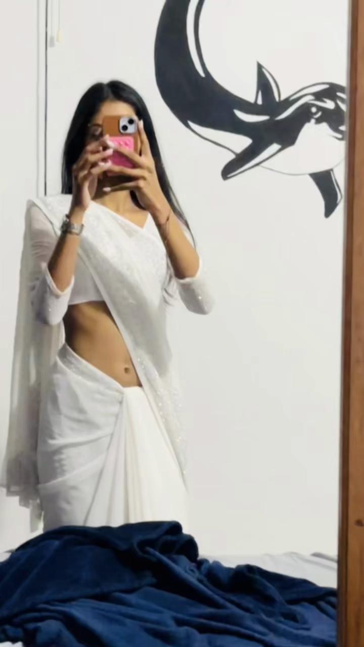 @deesha