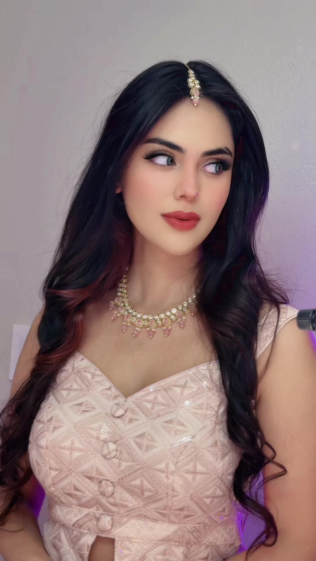 @Shreya🌻