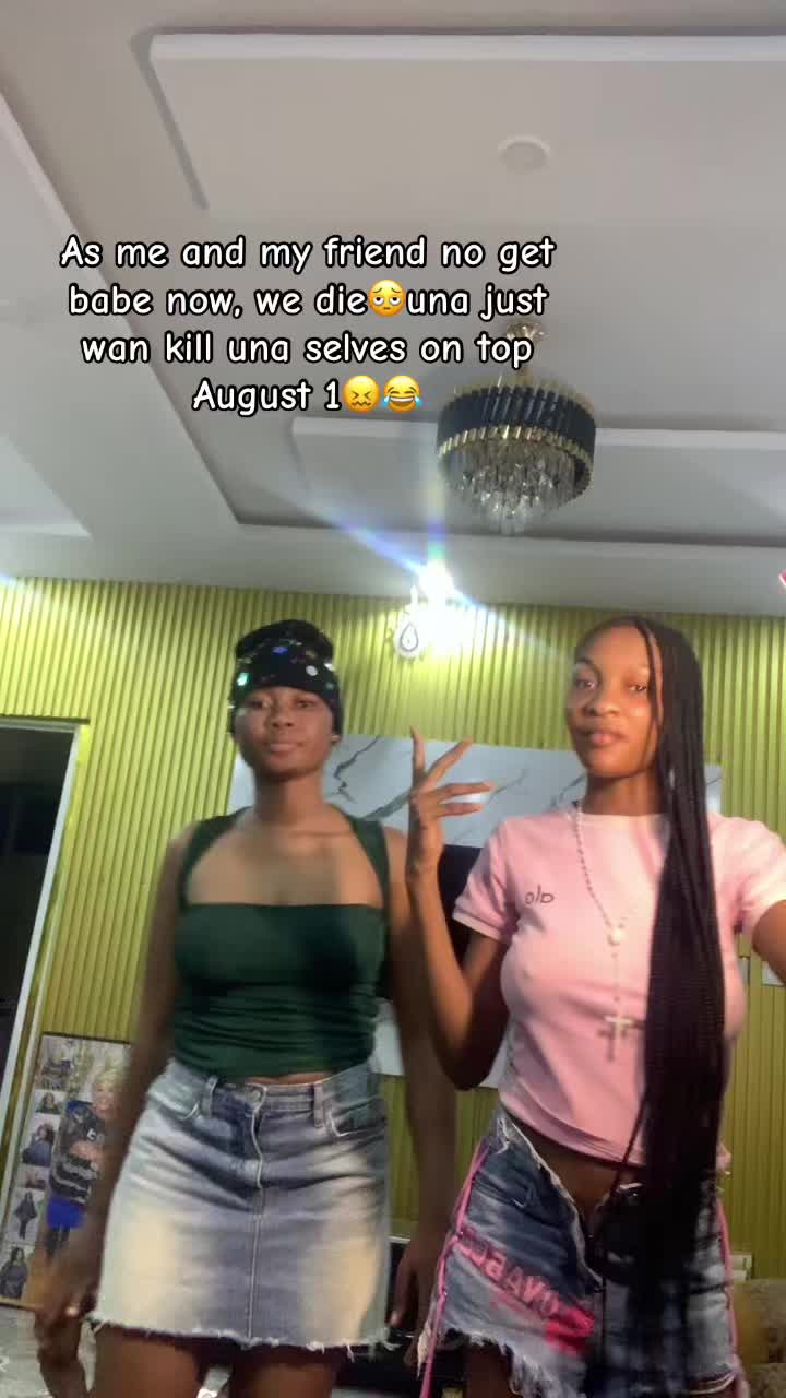 @Nelllllllyyyyyy😻🍒