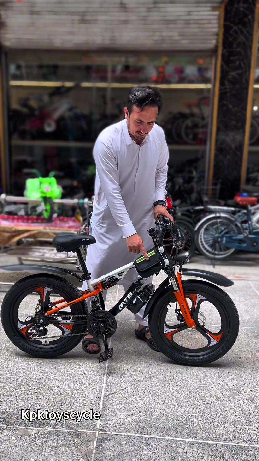 @KPK TOYS & CYCLE