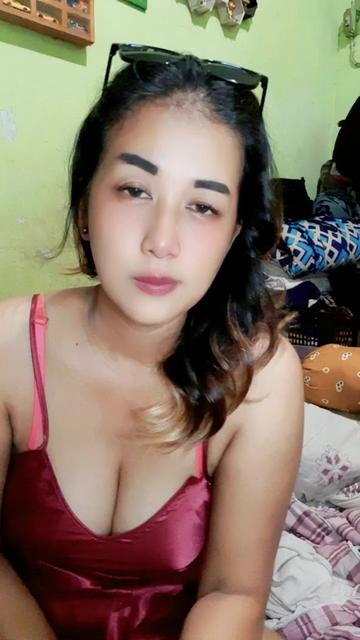 @dewi li xiu💦