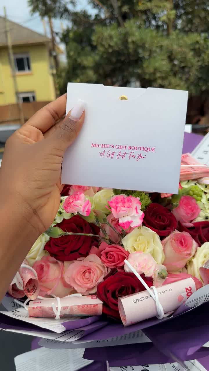 @sharonpinks 💜🌸