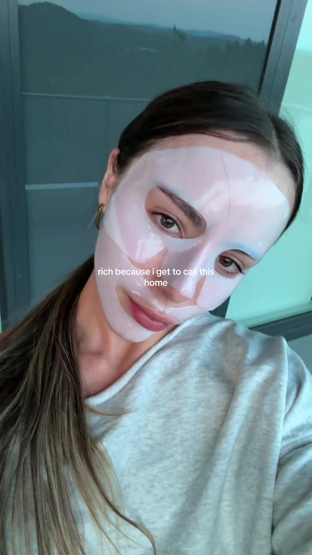 @meelahangelina