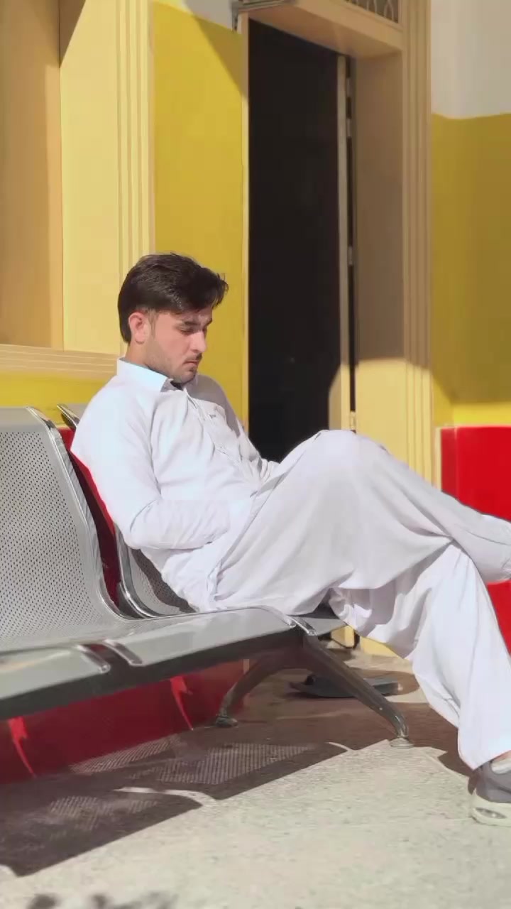 @MALIK🏴&zwj;☠️🦅
