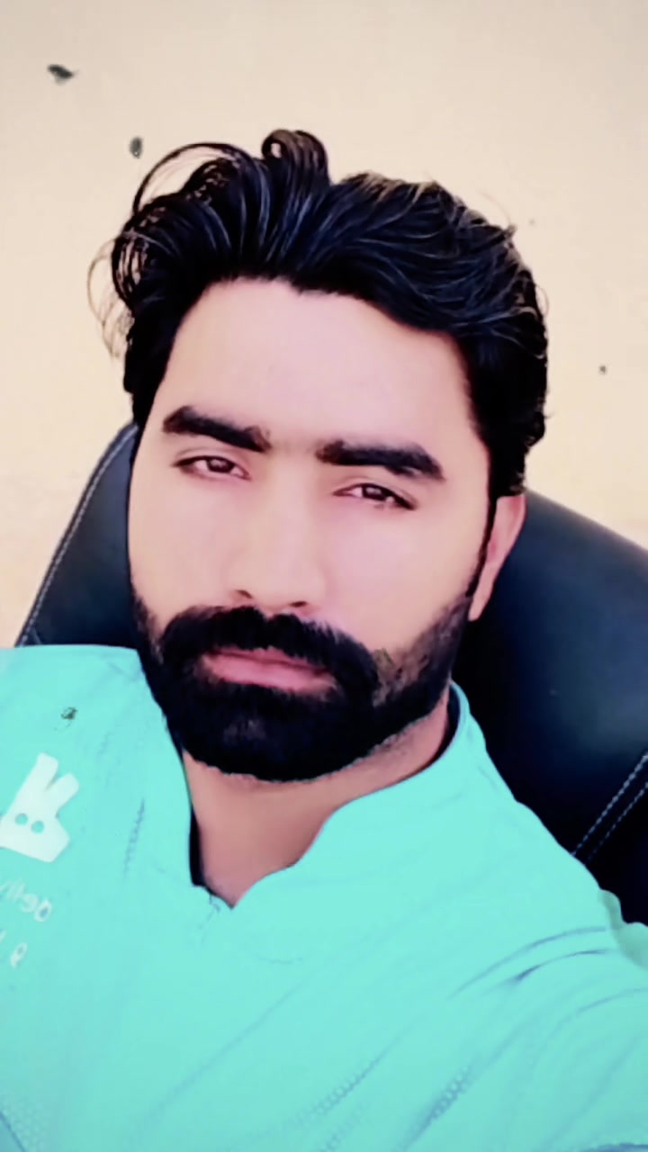 @اظہر عباس دوبئی والا 🏍️😎