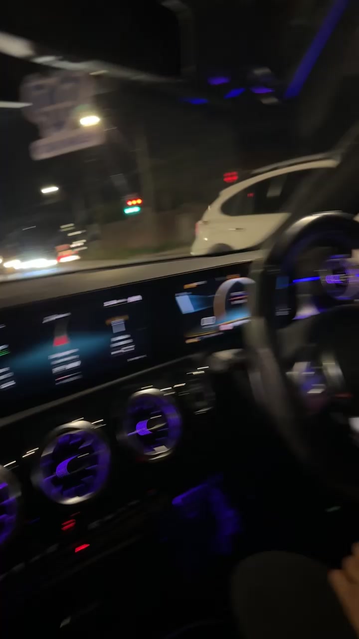 @Hk👑