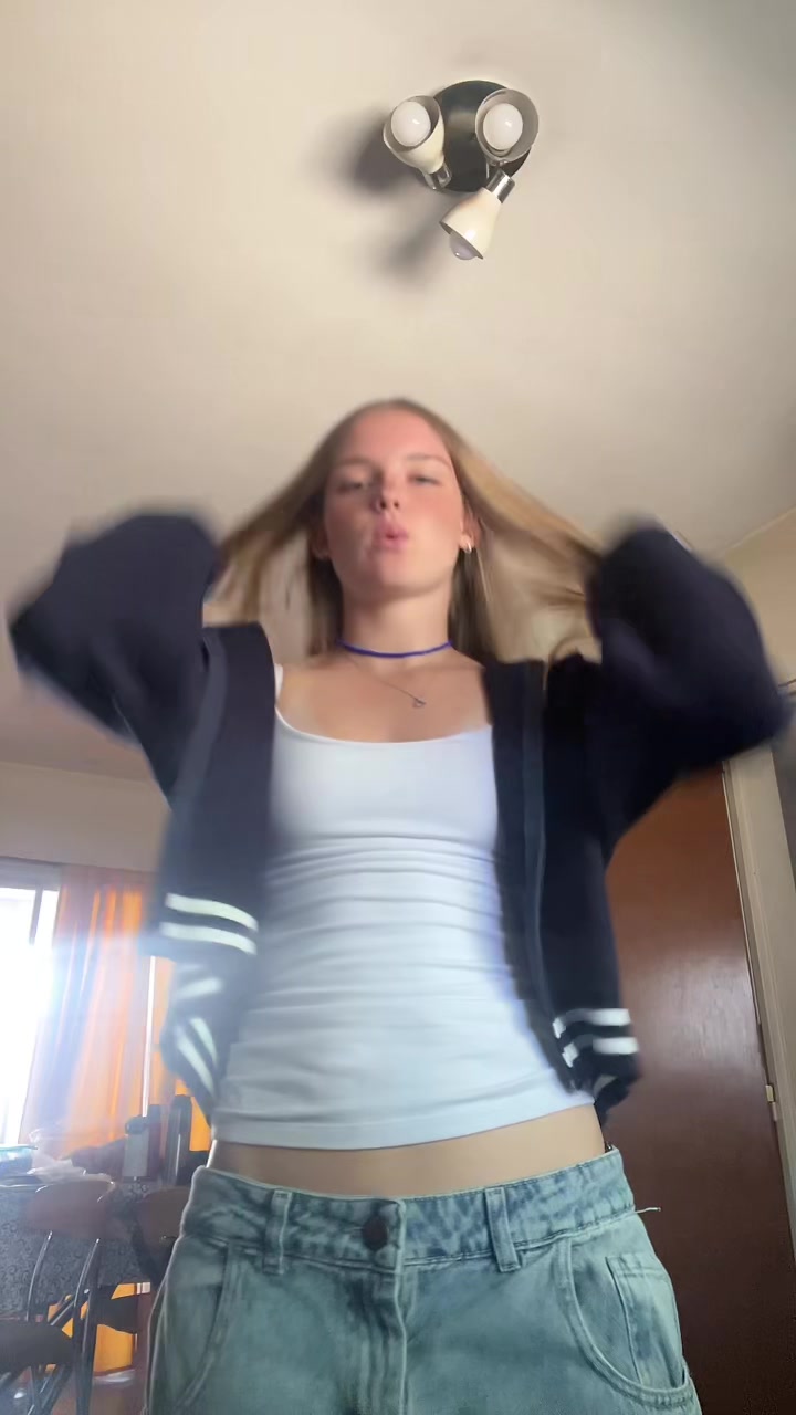 @jjuliii