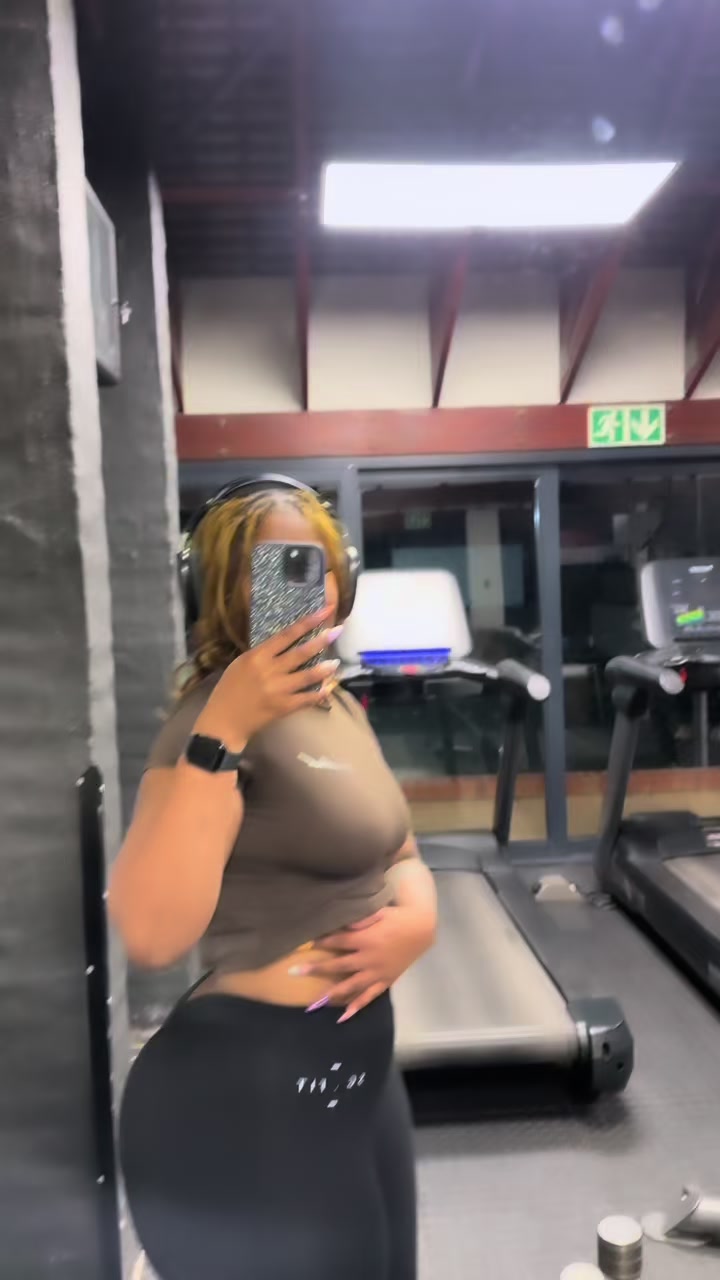 @MfekaXolisile